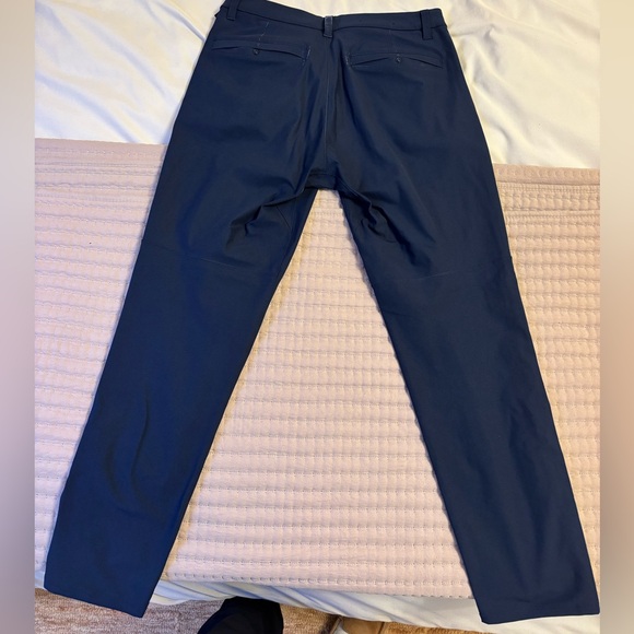 Lululemon - Men’s - Commission Pant (30/30) - True Navy - Picture 7 of 8